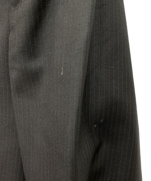 EMPORIO ARMANI（エンポリオ アルマーニ）EMPORIO ARMANI (エンポリオ アルマーニ) テーラードジャケット ブラック サイズ:52の古着・服飾アイテム