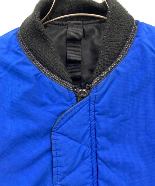 AVIREX（アヴィレックス）AVIREX (アヴィレックス) Manastash (マナスタッシュ) リバーシブルMA-1ジャケット ブラック×ブルー サイズ:Mの古着・服飾アイテム