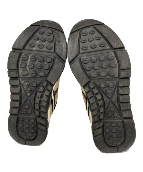 BURBERRY（バーバリー）BURBERRY (バーバリー) RS5 LOW SNEAKER ベージュ サイズ:41の古着・服飾アイテム