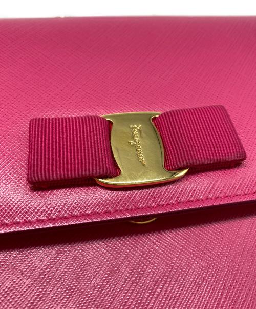 Salvatore Ferragamo（サルヴァトーレ フェラガモ）Salvatore Ferragamo (サルヴァトーレ フェラガモ) チェーンショルダーバッグ ピンクの古着・服飾アイテム