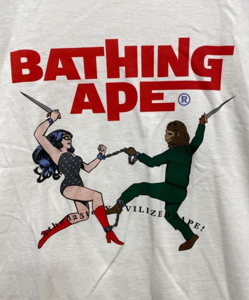 A BATHING APE（アベイシングエイプ）A BATHING APE (アベイシングエイプ) Authorized felicitee ホワイト サイズ:Lの古着・服飾アイテム