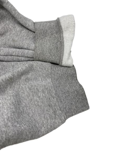 CarHartt（カーハート）CarHartt (カーハート) パーカー グレー サイズ:Lの古着・服飾アイテム