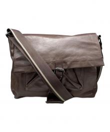 BOSS HUGO BOSS（ボス ヒューゴボス）の古着「レザーメッセンジャーバッグ」｜ブラウン