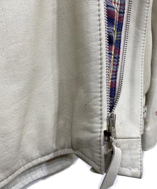Schott（ショット）Schott (ショット) スターワッペンライダースジャケット ホワイト サイズ:Mの古着・服飾アイテム