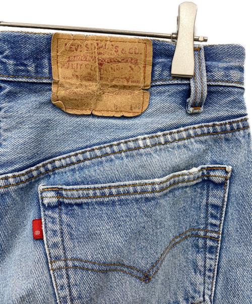 LEVI'S（リーバイス）LEVI'S (リーバイス) デニムパンツ インディゴ サイズ:W33の古着・服飾アイテム