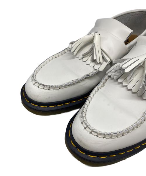 Dr.Martens（ドクターマーチン）Dr.Martens (ドクターマーチン) タッセルローファー ホワイト サイズ:27cmの古着・服飾アイテム