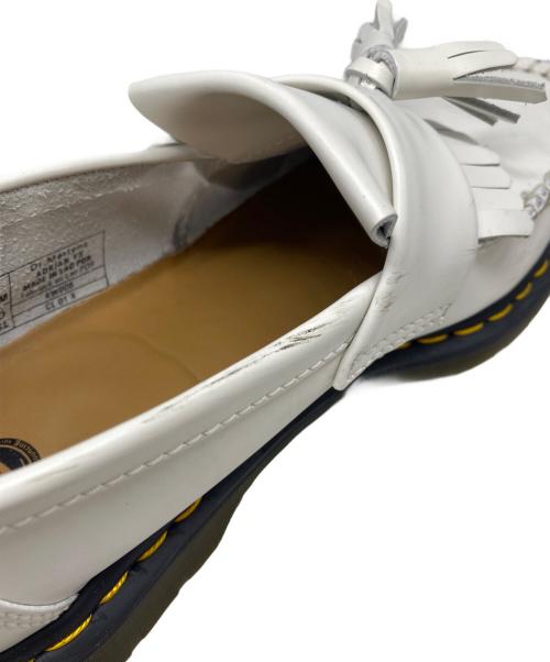 Dr.Martens（ドクターマーチン）Dr.Martens (ドクターマーチン) タッセルローファー ホワイト サイズ:27cmの古着・服飾アイテム