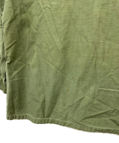 US ARMY（ユーエスアーミー）US ARMY (ユーエスアーミー) 60’sユーティリティシャツ カーキ サイズ:31の古着・服飾アイテム