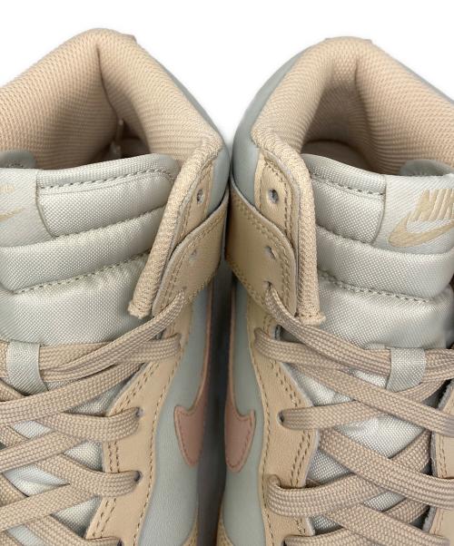 NIKE（ナイキ）NIKE (ナイキ) WMNS DUNK HIGH ベージュ サイズ:26.5の古着・服飾アイテム