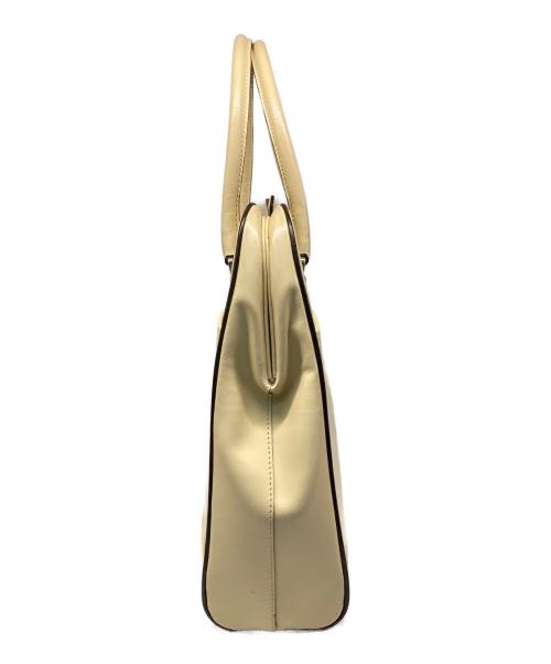 PRADA（プラダ）PRADA (プラダ) ハンドバッグ ホワイトの古着・服飾アイテム