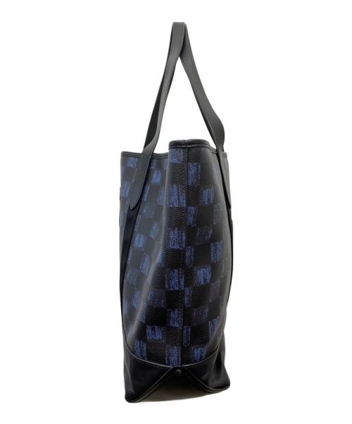 COACH（コーチ）COACH (コーチ) チェックグラフィックトートバッグ ブラックの古着・服飾アイテム