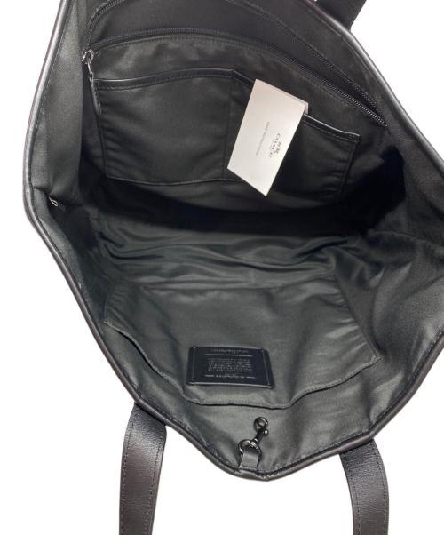 COACH（コーチ）COACH (コーチ) チェックグラフィックトートバッグ ブラックの古着・服飾アイテム