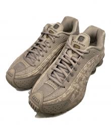 NIKE（ナイキ）の古着「SHOX R4」｜グレー