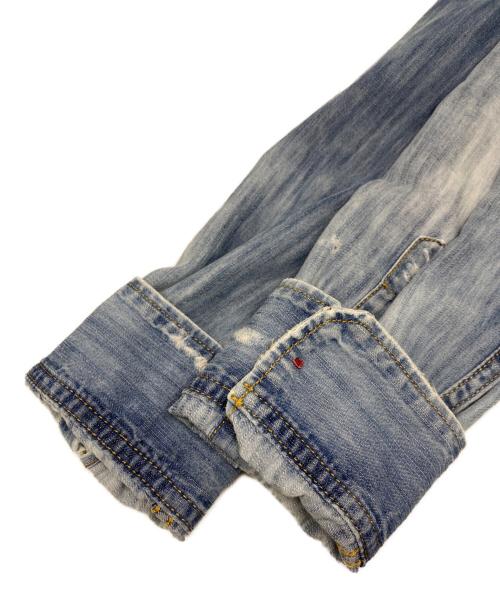 DSQUARED2（ディースクエアード）DSQUARED2 (ディースクエアード) Distressed Cotton Denim Long Sleeve Shirt ブルー サイズ:42の古着・服飾アイテム