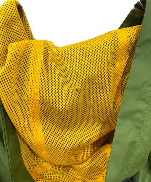 NIKE（ナイキ）NIKE (ナイキ) フード付きジップナイロンジャケット カーキ サイズ:Lの古着・服飾アイテム
