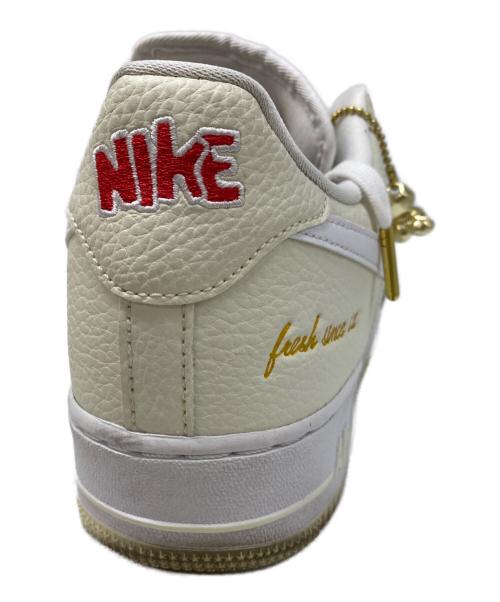 NIKE（ナイキ）NIKE (ナイキ) AIR FORCE 1 07 PREMIUM EMB アイボリー サイズ:28.5㎝の古着・服飾アイテム