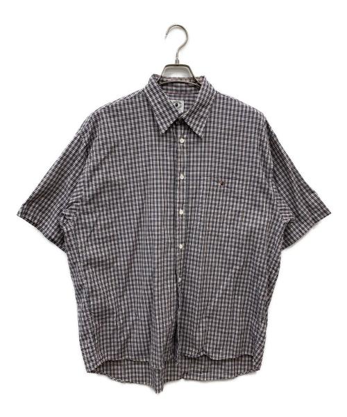 A BATHING APE（アベイシングエイプ）A BATHING APE (アベイシングエイプ) エイプヘッドパッチ半袖シャツ ホワイト×グリーン サイズ:Lの古着・服飾アイテム