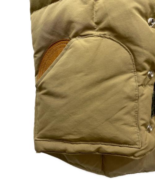COLIMBO（コリンボ）COLIMBO (コリンボ) ダウンベスト ベージュ サイズ:Mの古着・服飾アイテム