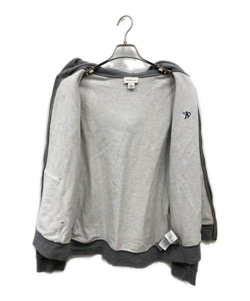 Calvin Klein Jeans（カルバンクラインジーンズ）Calvin Klein Jeans (カルバンクラインジーンズ) ジップパーカー グレー サイズ:Lの古着・服飾アイテム