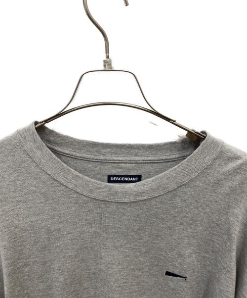 DESCENDANT（ディセンダント）DESCENDANT (ディセンダント) Tシャツ グレー サイズ:Mの古着・服飾アイテム