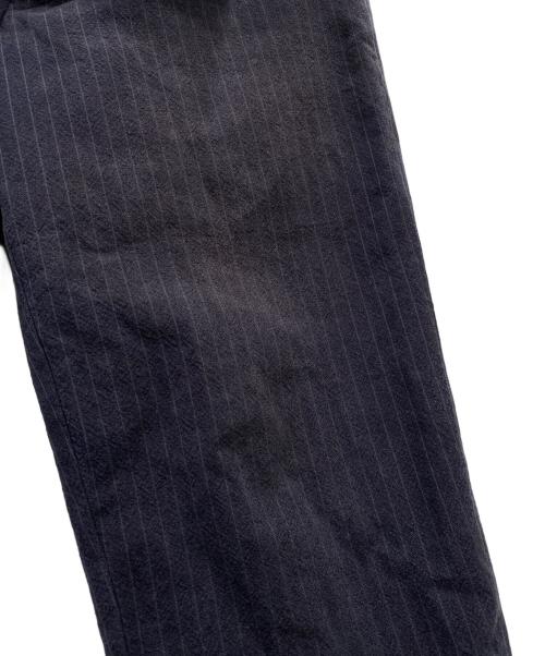 COMME des GARCONS HOMME PLUS（コムデギャルソンオムプリュス）COMME des GARCONS HOMME PLUS (コムデギャルソンオムプリュス) ストライプスラックス ネイビー サイズ:Mの古着・服飾アイテム