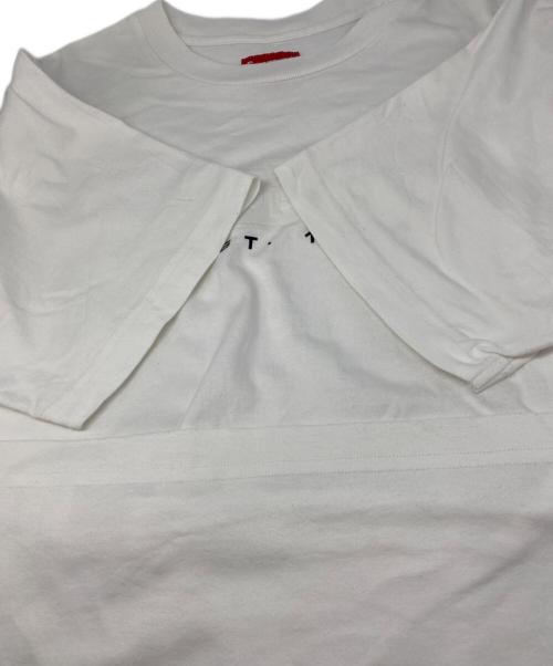 SUPREME（シュプリーム）Supreme (シュプリーム) Debossed TEE ホワイト サイズ:Mの古着・服飾アイテム