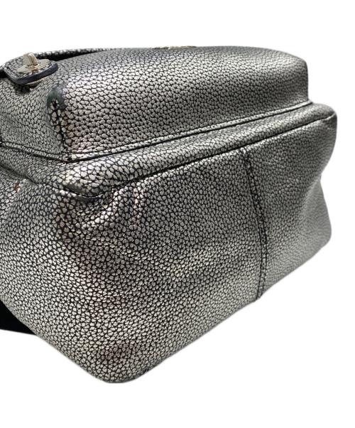 COACH（コーチ）COACH (コーチ) ミニリュック シルバーの古着・服飾アイテム