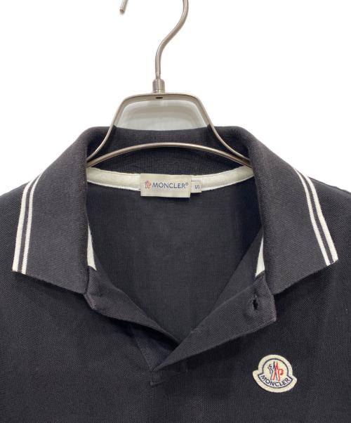 MONCLER（モンクレール）MONCLER (モンクレール) ロゴパッチポロシャツ ブラック サイズ:Sの古着・服飾アイテム