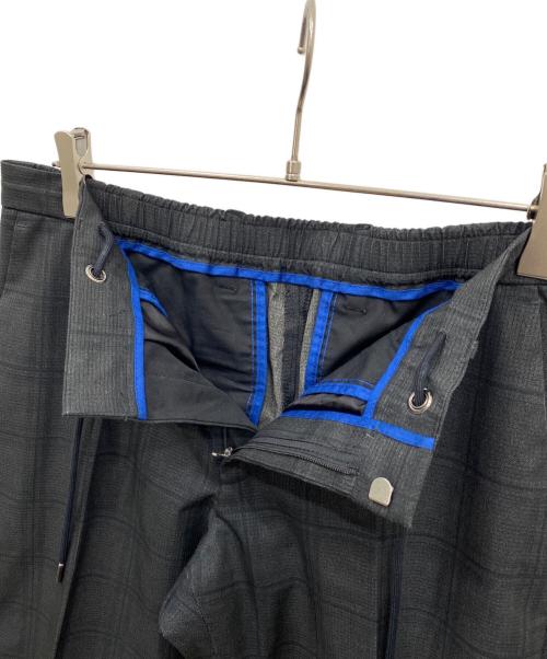 HUGO BOSS（ヒューゴ ボス）HUGO BOSS (ヒューゴ ボス) セットアップスーツ グレー サイズ:FREEの古着・服飾アイテム