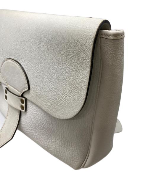 J&M DAVIDSON（ジェイ＆エム デヴィッドソン）J&M DAVIDSON (ジェイ＆エム デヴィッドソン) レザーショルダーバッグ ホワイトの古着・服飾アイテム