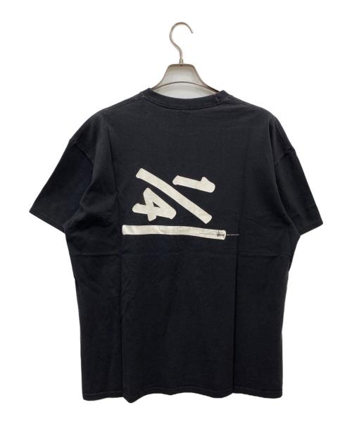 stussy（ステューシー）stussy (ステューシー) 25th Anniversary 1/4 プリントTシャツ ブラック サイズ:XLの古着・服飾アイテム