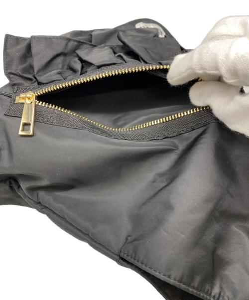 OUTDOOR（アウトドア）OUTDOOR (アウトドア) Risley (リズレー) トライアングルミニフリルBAG ブラックの古着・服飾アイテム