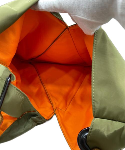 OUTDOOR（アウトドア）OUTDOOR (アウトドア) Risley (リズレー) トライアングルフリルBAG カーキの古着・服飾アイテム