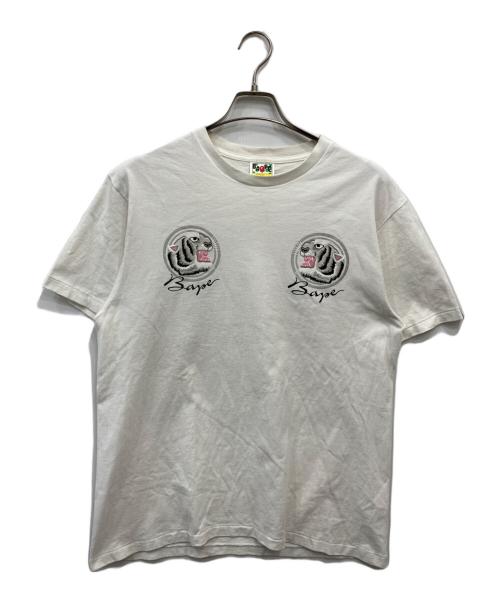 A BATHING APE（アベイシングエイプ）A BATHING APE (アベイシングエイプ) 刺繍Tシャツ ホワイト サイズ:Lの古着・服飾アイテム