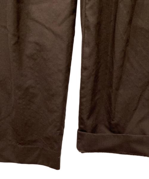 MARKAWARE（マーカウェア）MARKAWARE (マーカウェア) クラシックフィット トラウザーズ オーガニックウール・トロピカルパンツ ブラウン サイズ:2の古着・服飾アイテム