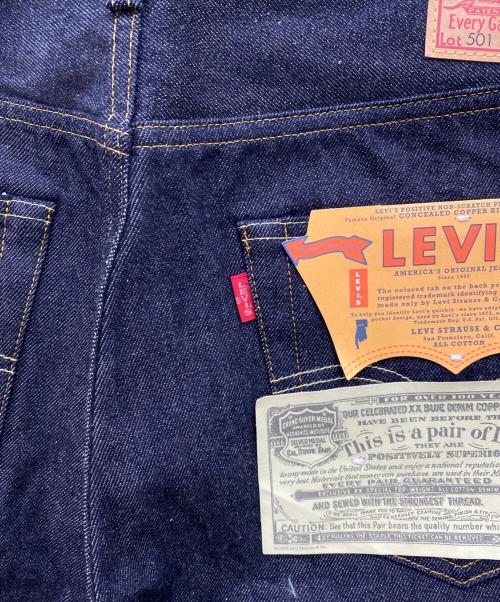 LEVI'S VINTAGE CLOTHING（リーバイス ビンテージ クロージング）LEVI'S VINTAGE CLOTHING (リーバイス ビンテージ クロージング) 1955年モデル 501XX デニムパンツ インディゴ サイズ:W34×L34の古着・服飾アイテム