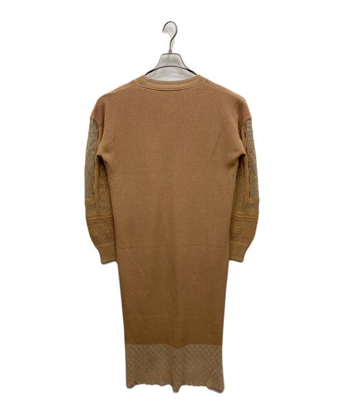 Mame Kurogouchi（マメクロゴウチ）mame kurogouchi (マメクロゴウチ) KNIT DRESS ニットドレスワンピース ベージュ サイズ:1の古着・服飾アイテム