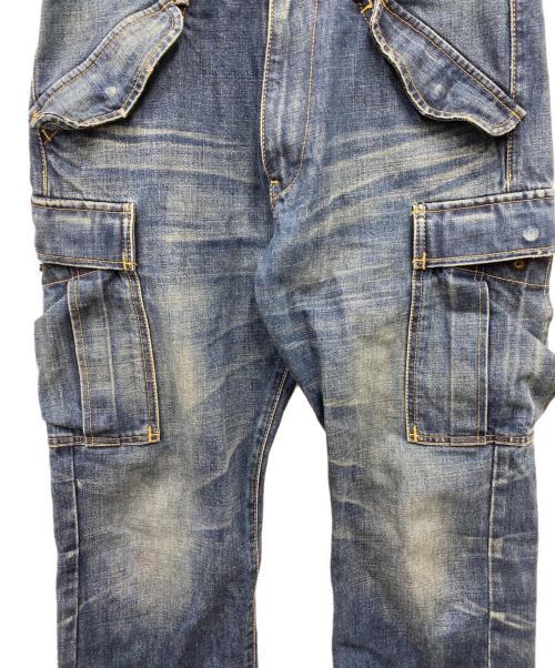 COMME des GARCONS JUNYA WATANABE MAN（コム デ ギャルソン ジュンヤ ワタナベ マン）COMME des GARCONS JUNYA WATANABE MAN (コム デ ギャルソン ジュンヤ ワタナベ マン) 裏カモプリントデニムカーゴパンツ インディゴ サイズ:Mの古着・服飾アイテム