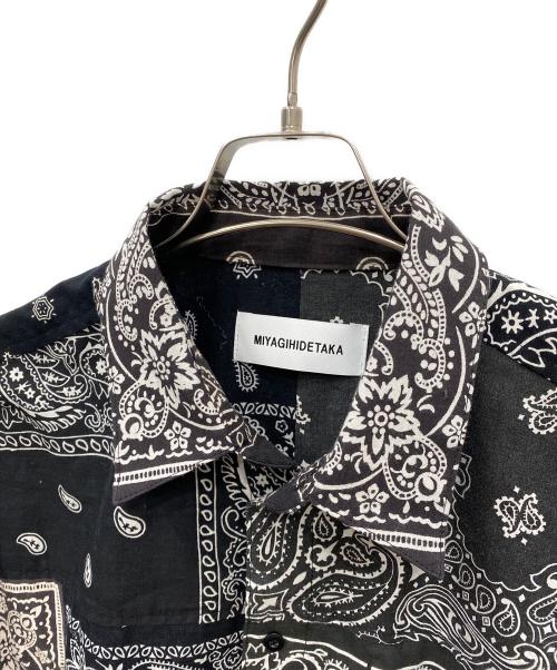 MIYAGIHIDETAKA（ミヤギヒデタカ）MIYAGIHIDETAKA (ミヤギヒデタカ) BANDANA Shirt ホワイト×ブラック サイズ:1の古着・服飾アイテム