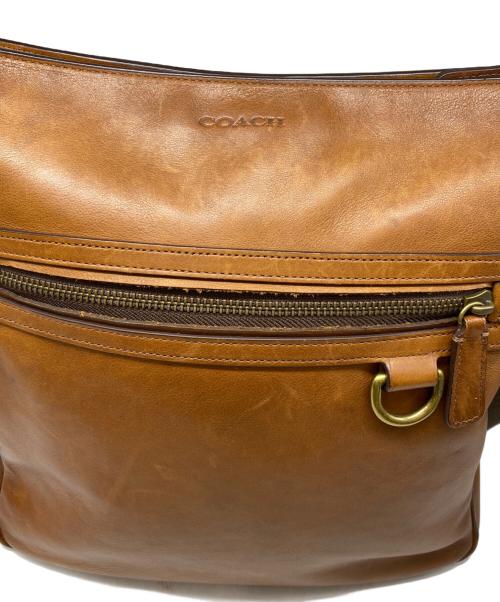 COACH（コーチ）COACH (コーチ) ショルダーバッグ ブラウンの古着・服飾アイテム