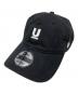 New Era（ニューエラ）の古着「Uロゴ キャップ」｜ブラック