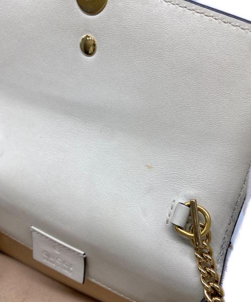 GUCCI（グッチ）GUCCI (グッチ) シルヴィ ミニチェーンショルダーバッグ ベージュの古着・服飾アイテム