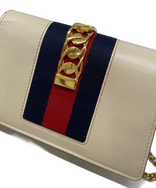 GUCCI（グッチ）GUCCI (グッチ) シルヴィ ミニチェーンショルダーバッグ ベージュの古着・服飾アイテム