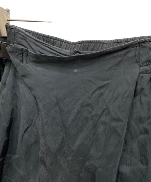 Y-3（ワイスリー）Y-3 (ワイスリー) M SHADE SANDED CUPRO SHORTS グレー サイズ:Sの古着・服飾アイテム