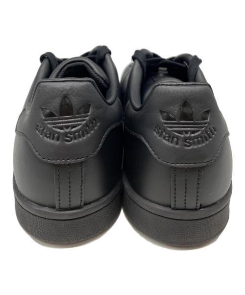 adidas（アディダス）adidas (アディダス) ローカットスニーカー ブラック サイズ:28㎝の古着・服飾アイテム