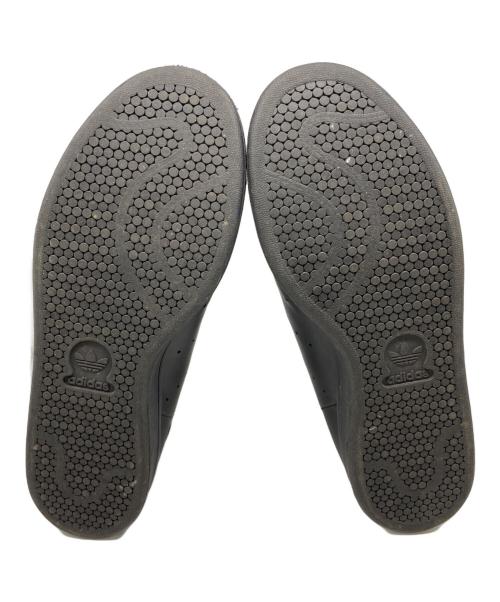 adidas（アディダス）adidas (アディダス) ローカットスニーカー ブラック サイズ:28㎝の古着・服飾アイテム