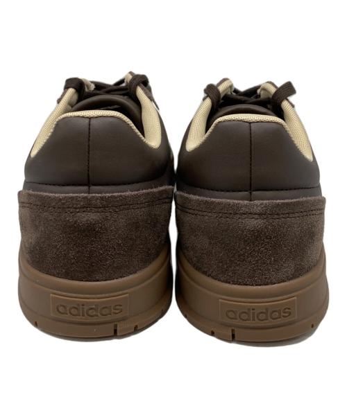 adidas（アディダス）adidas (アディダス) ローカットスニーカー ブラウン サイズ:28㎝の古着・服飾アイテム