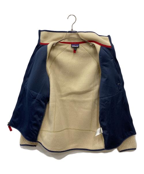 Patagonia（パタゴニア）Patagonia (パタゴニア) レトロパイルジャケット ベージュ×ネイビー サイズ:Mの古着・服飾アイテム