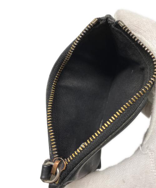 JIMMY CHOO（ジミーチュウ）JIMMY CHOO (ジミーチュウ) スタッズコインケース ブラックの古着・服飾アイテム