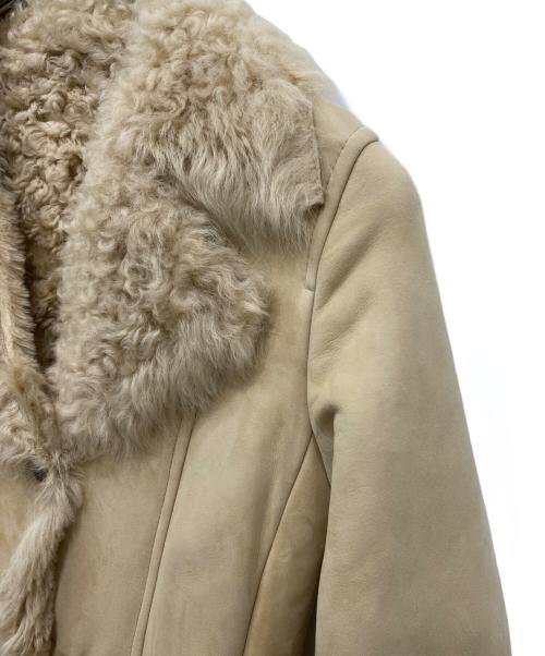 Max Mara WEEK END LINE（マックスマーラ ウイークエンドライン）Max Mara WEEK END LINE (マックスマーラ ウイークエンドライン) ムートンコート ベージュ サイズ:46の古着・服飾アイテム
